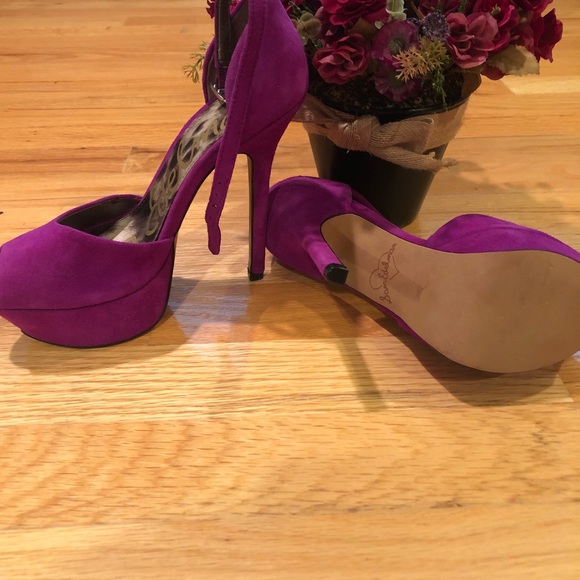 Sam Edelman Purple Marina Suede Peep Toe Heels - Picture 3 of 4